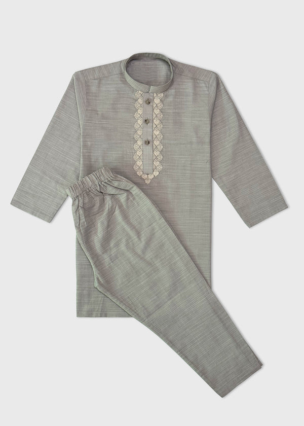 BOY EMB SUIT S25BSU002 SKIN